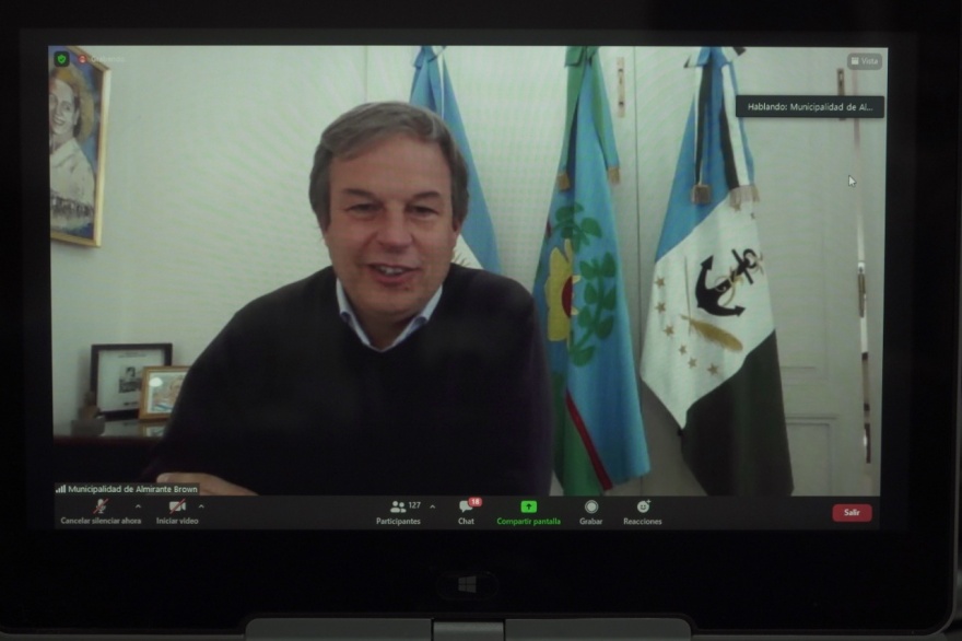 El Intendente Mariano Cascallares participó del encuentro inaugural.