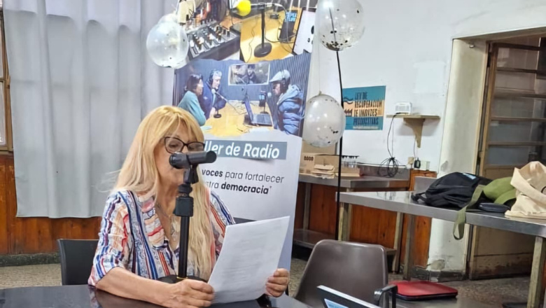 El clavel del aire blanco