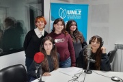 Jóvenes en línea