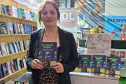 Móvil en la Feria del Libro: entrevista a la docente y polítologa Luciana Lago